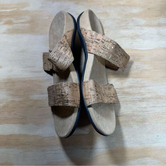 Vionic Camila Sandals Women’s Size 9 - Picture 4 of 8